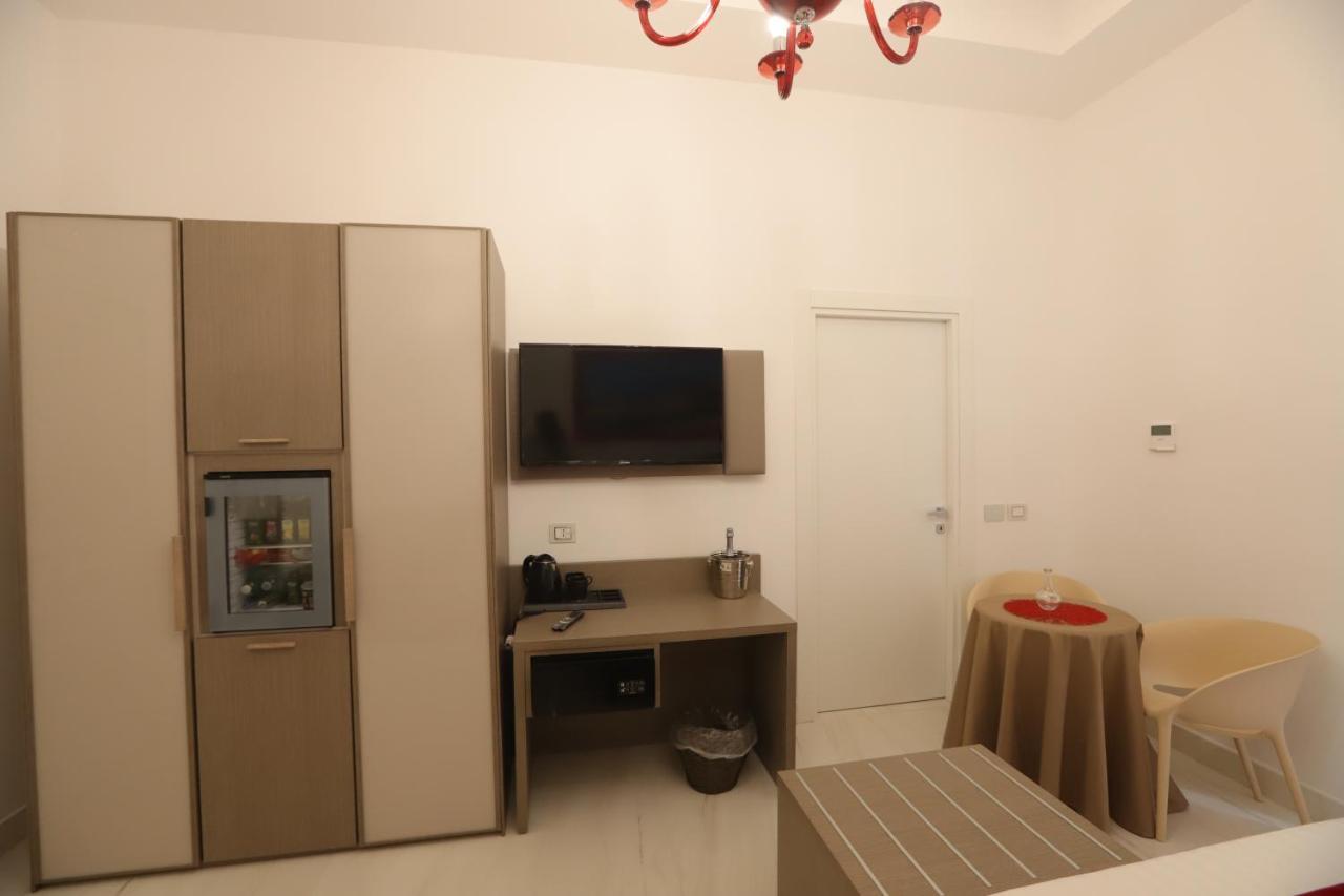 Mecla Suites Nápoly Kültér fotó