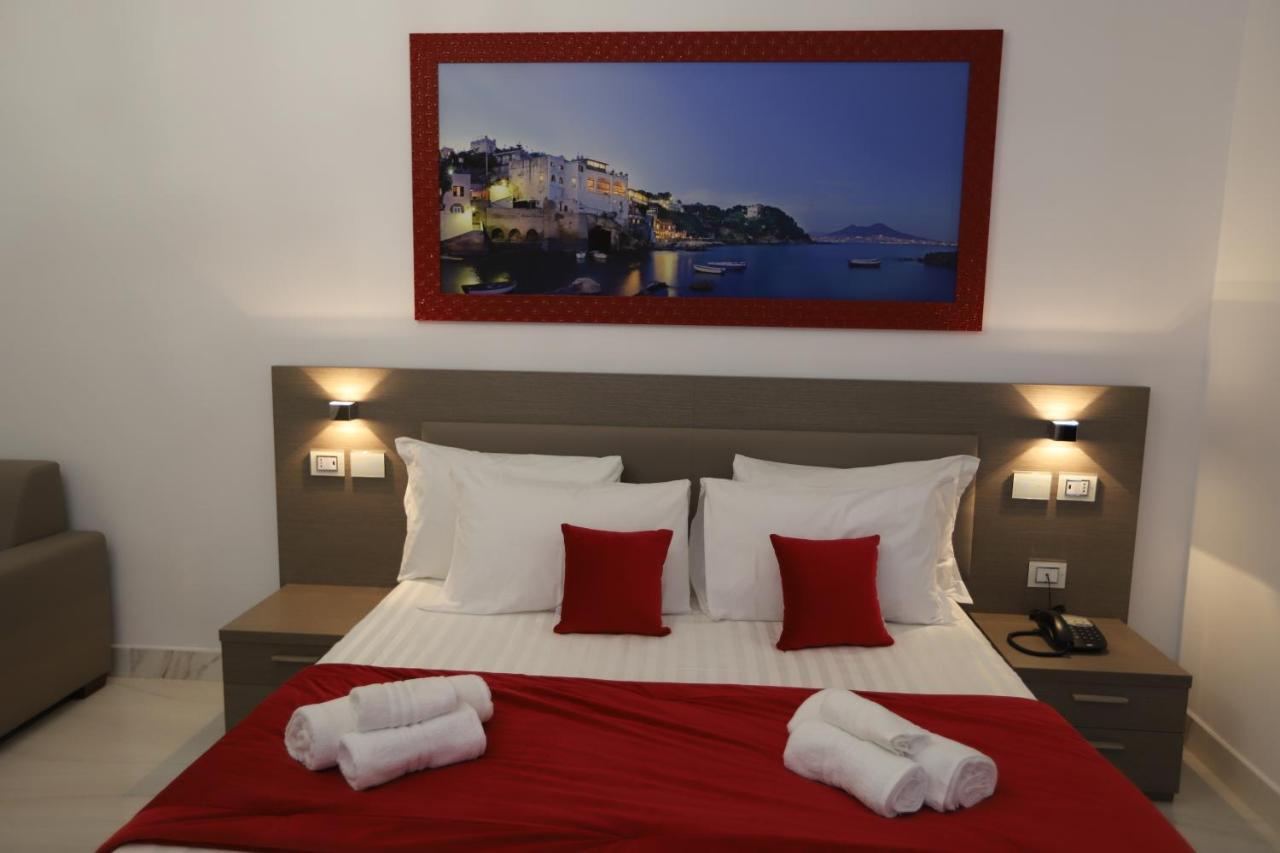 Mecla Suites Nápoly Kültér fotó