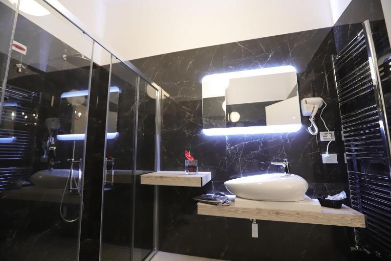 Mecla Suites Nápoly Kültér fotó