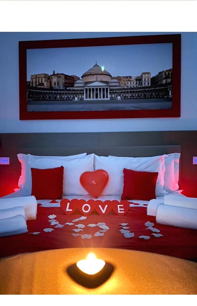 Mecla Suites Nápoly Kültér fotó