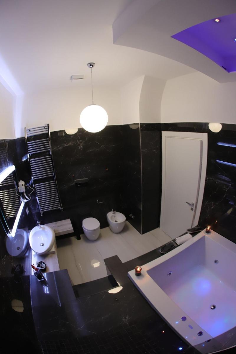 Mecla Suites Nápoly Kültér fotó